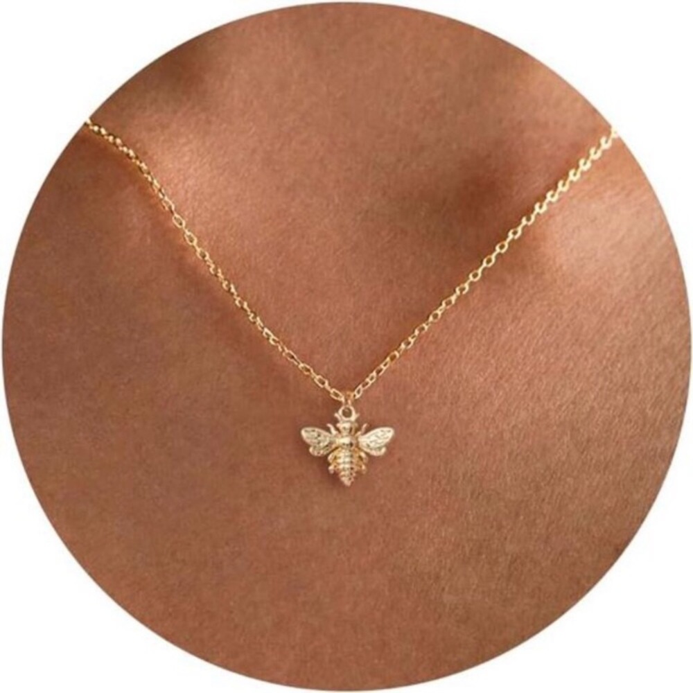 14K Gold-Plated Bee Pendant Necklace | Dainty Minimalist Chain | Elegant